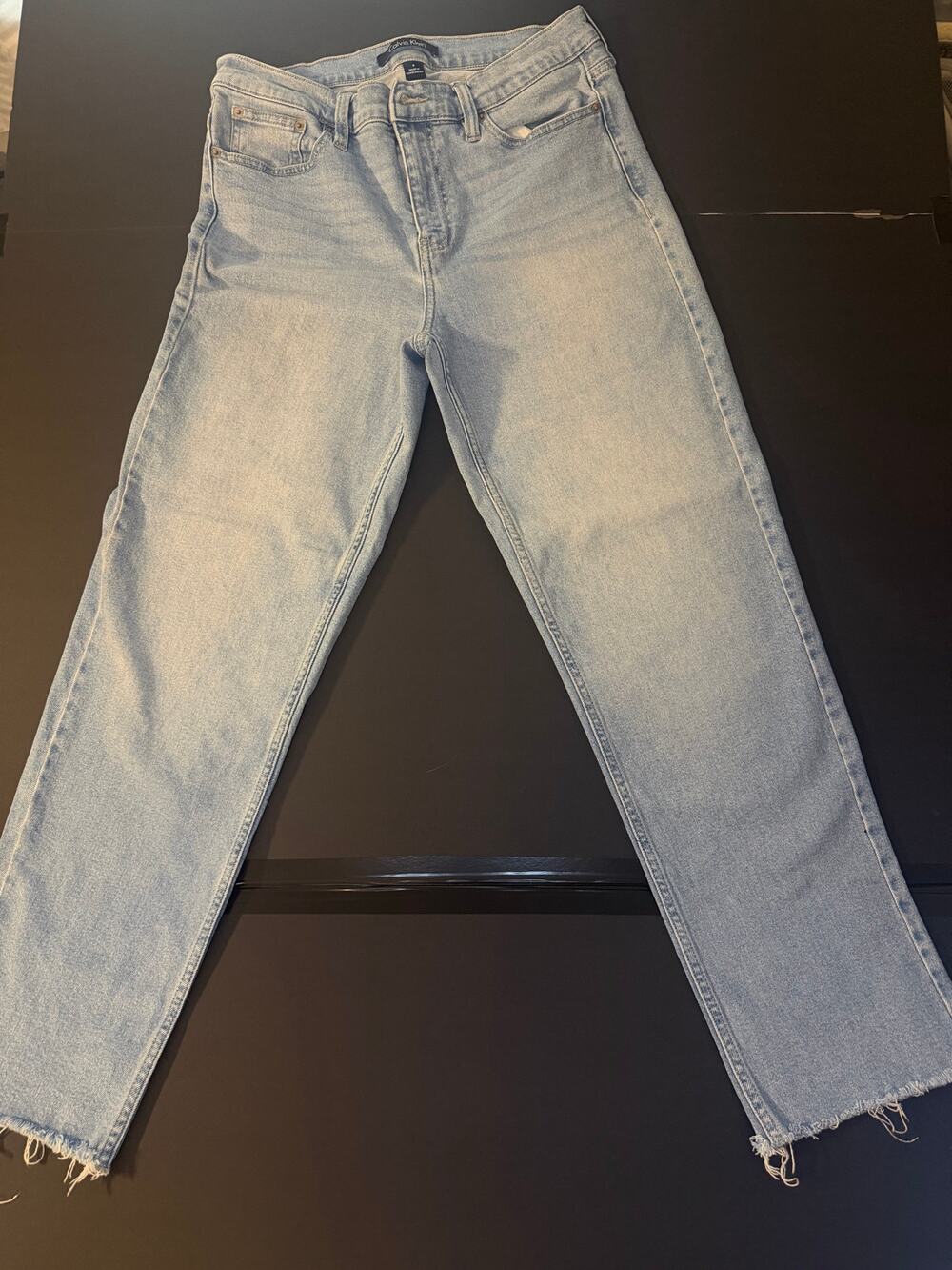 Calvin Klein Women’s Size 8 Light Wash Jeans – Distressed Seam – CK Logo Denim